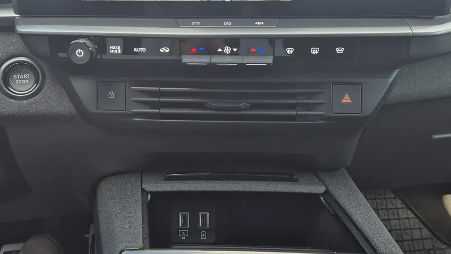 OPEL Grandland X -
