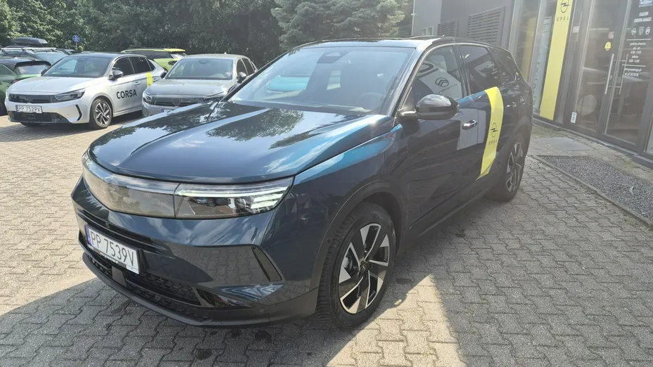 OPEL Grandland X -