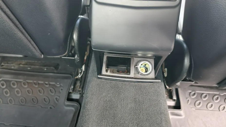 MERCEDES-BENZ E Klasa -