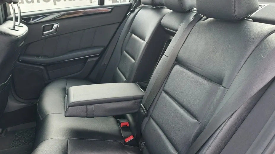 MERCEDES-BENZ E Klasa -