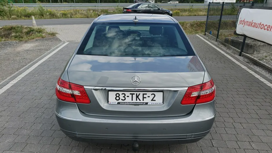 MERCEDES-BENZ E Klasa -