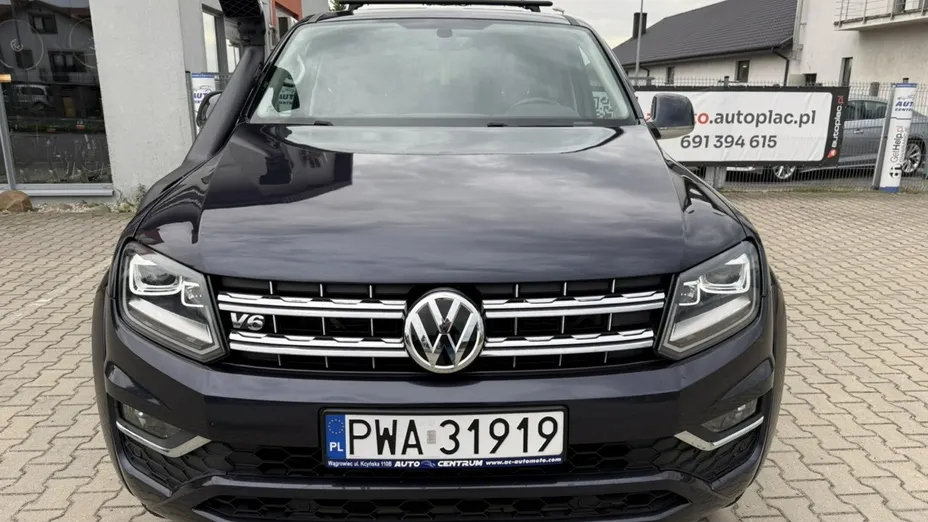 VOLKSWAGEN Amarok -