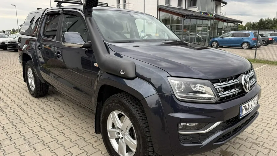 VOLKSWAGEN Amarok -