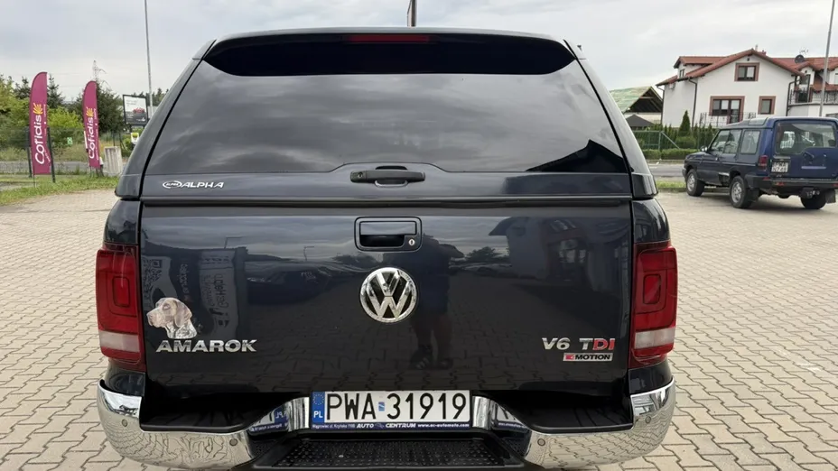VOLKSWAGEN Amarok -