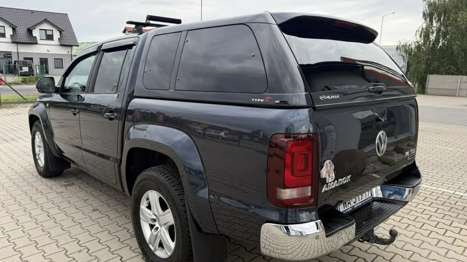 VOLKSWAGEN Amarok -