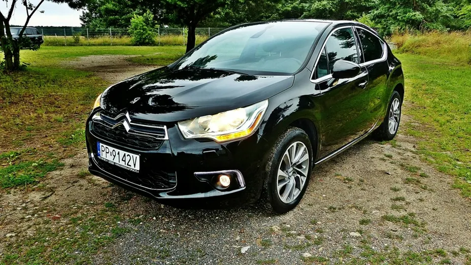 CITROEN DS4 -