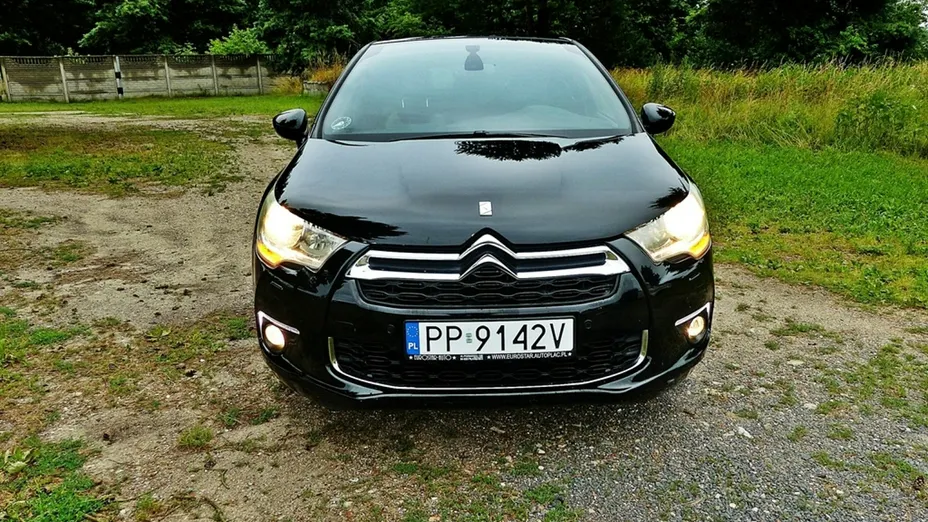 CITROEN DS4 -