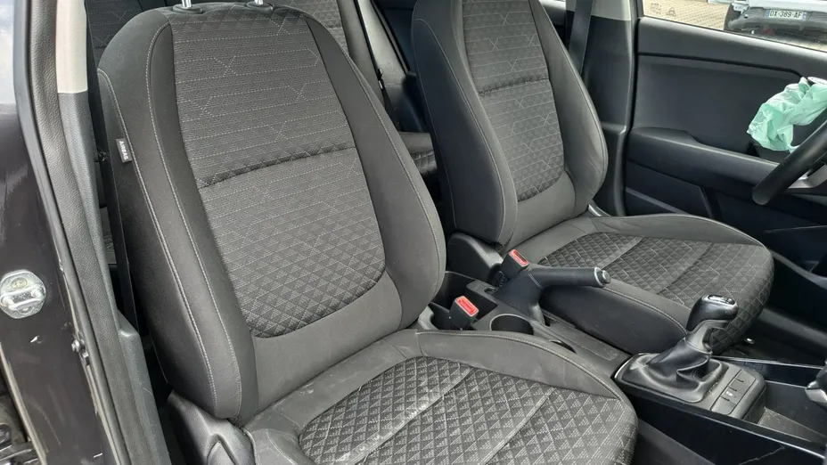 KIA Rio -