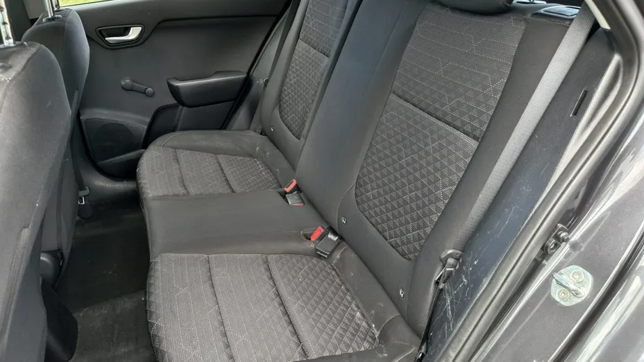 KIA Rio -