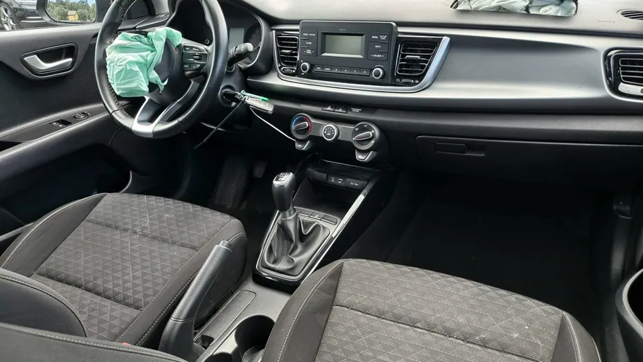 KIA Rio -