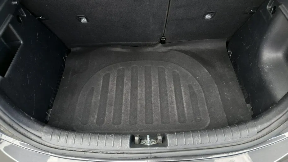 KIA Rio -