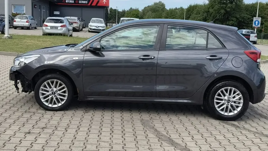 KIA Rio -