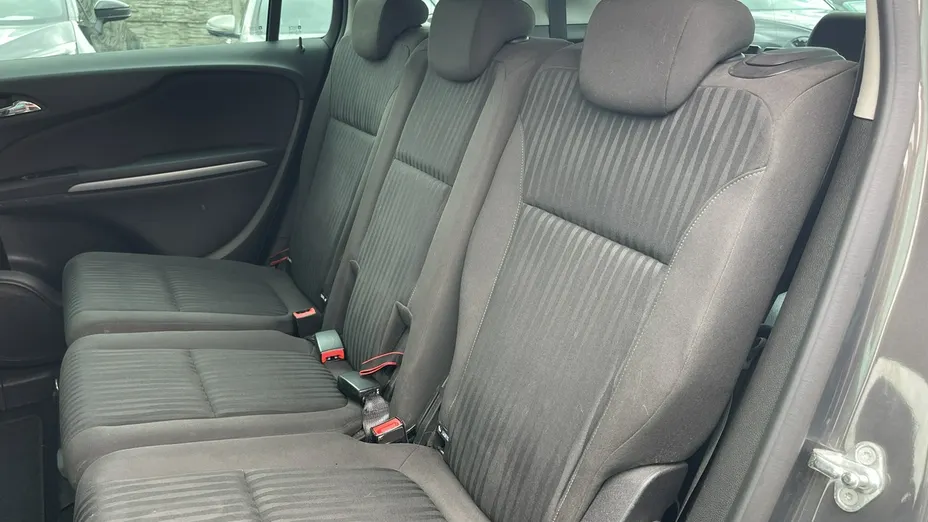 OPEL Zafira -