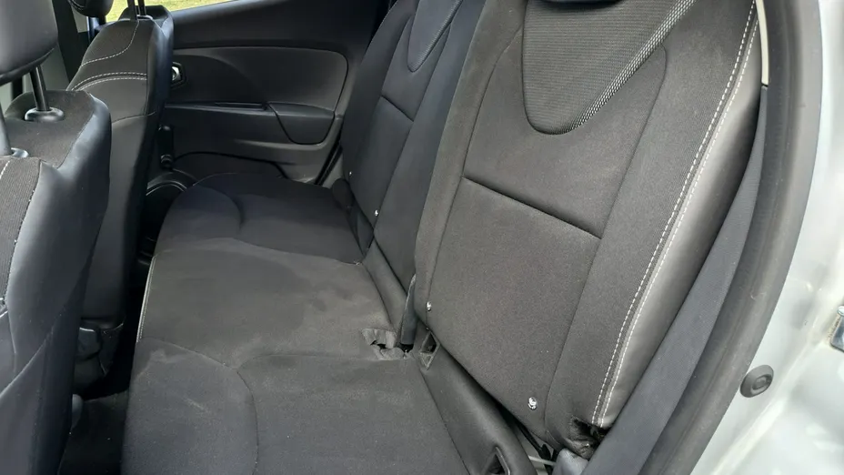 RENAULT Clio -