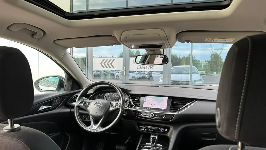 OPEL Insignia -