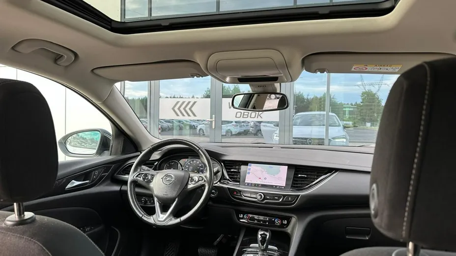 OPEL Insignia -