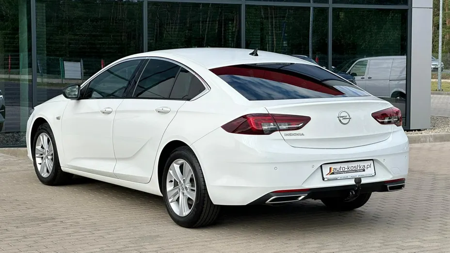 OPEL Insignia -