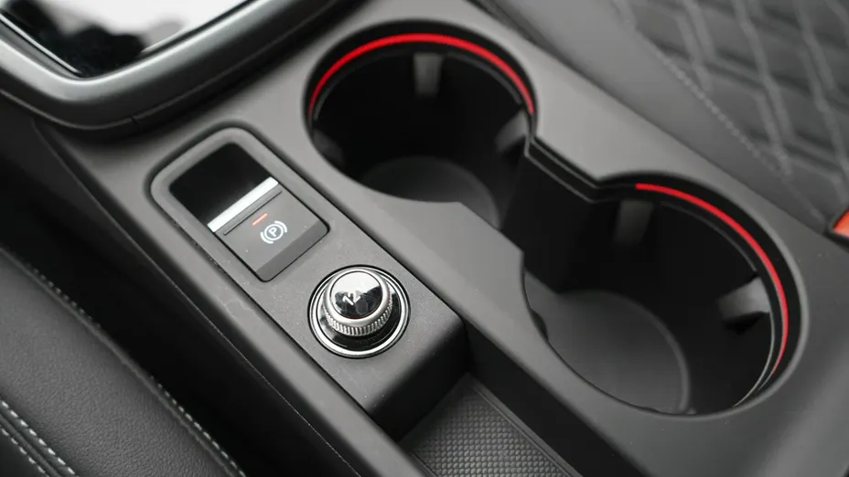 AUDI S3 -