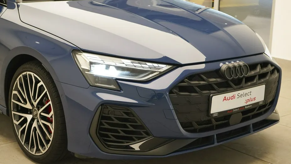 AUDI S3 -