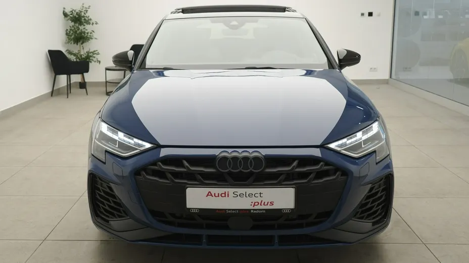 AUDI S3 -