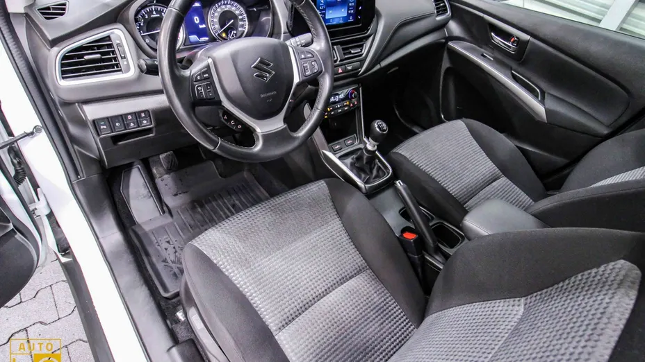 SUZUKI S-Cross -