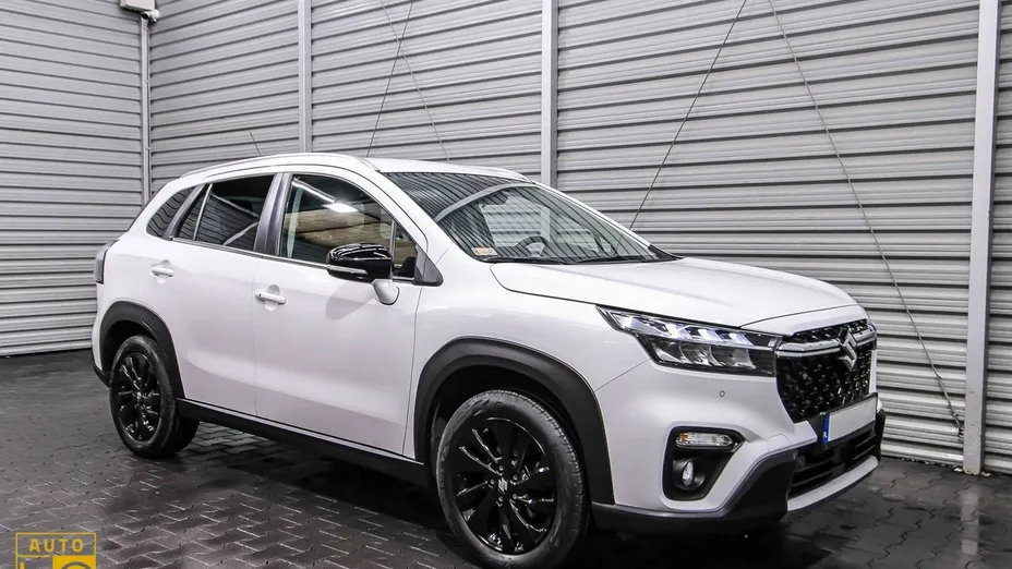 SUZUKI S-Cross -