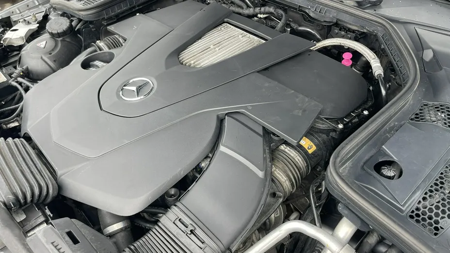 MERCEDES-BENZ C Klasa -