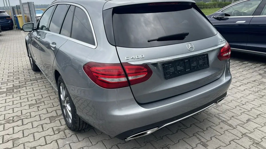 MERCEDES-BENZ C Klasa -