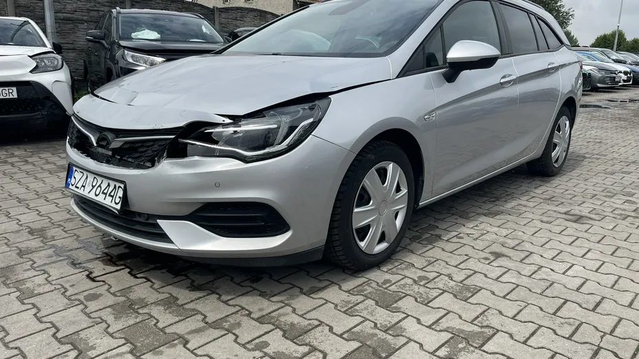 OPEL Astra -