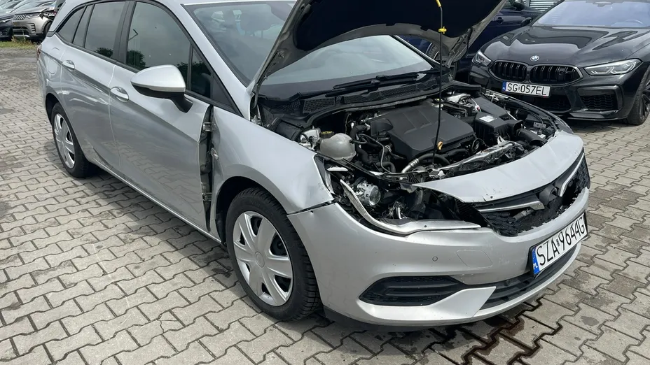 OPEL Astra -