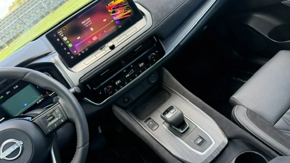 NISSAN Qashqai -