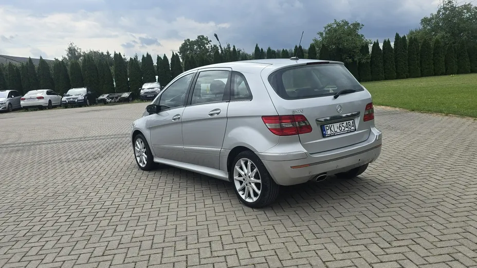 MERCEDES-BENZ B Klasa -