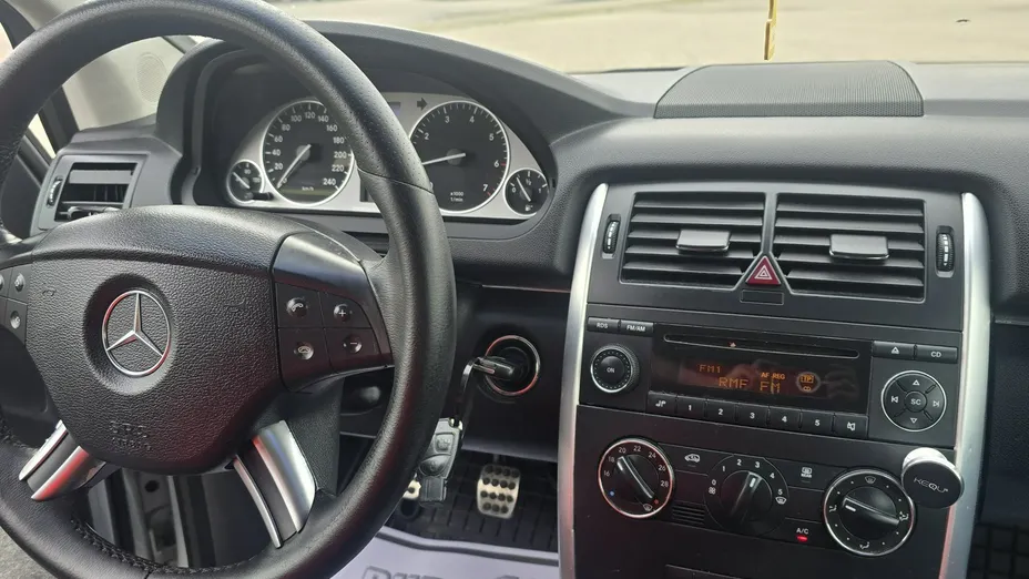 MERCEDES-BENZ B Klasa -