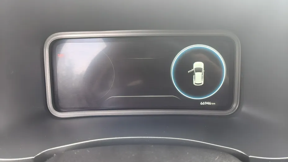 HYUNDAI Kona -