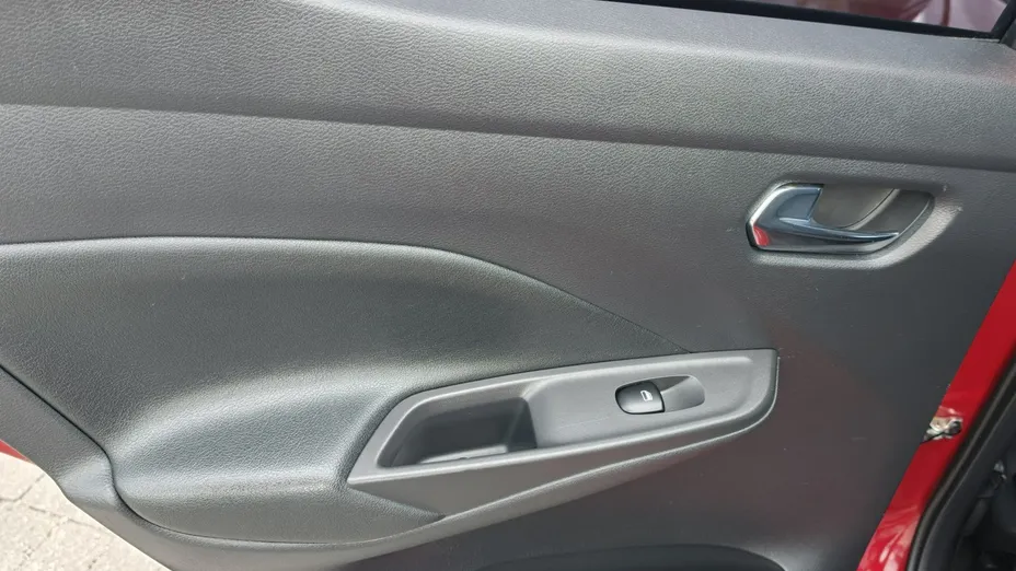 NISSAN Micra -