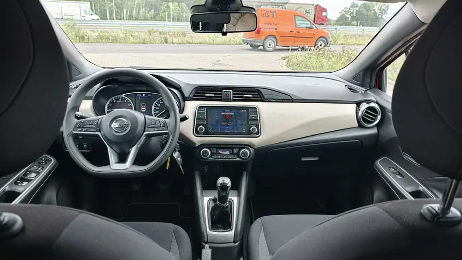 NISSAN Micra -