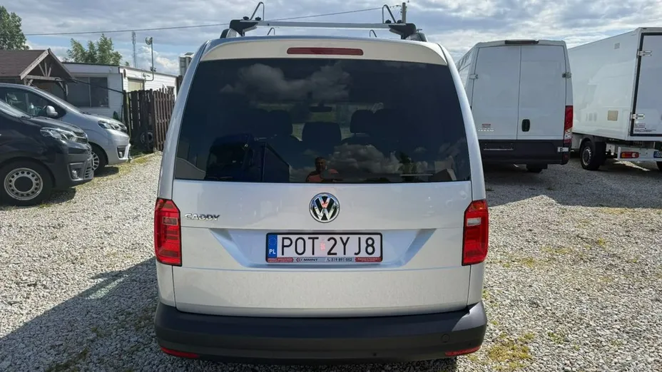 VOLKSWAGEN Caddy -