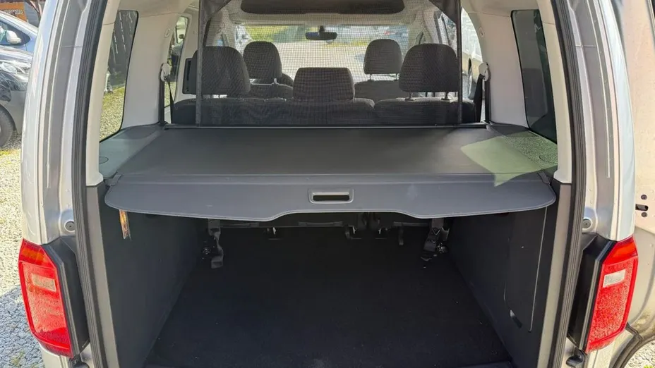 VOLKSWAGEN Caddy -