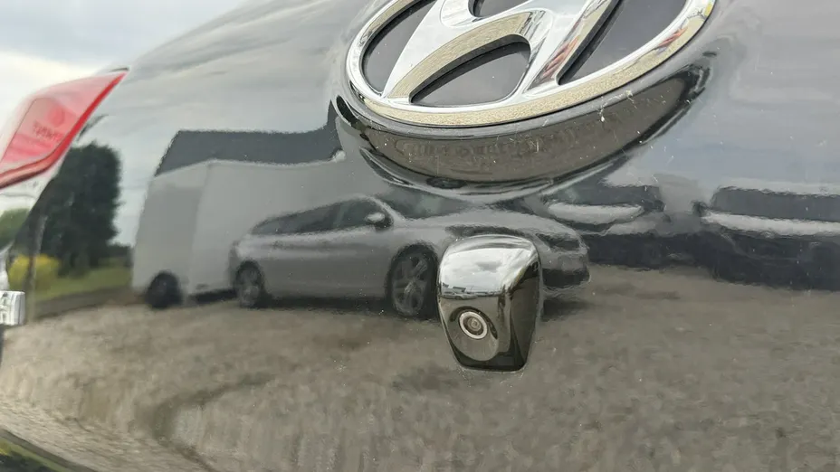 HYUNDAI i20 -