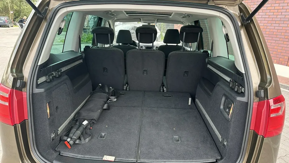 SEAT Alhambra -