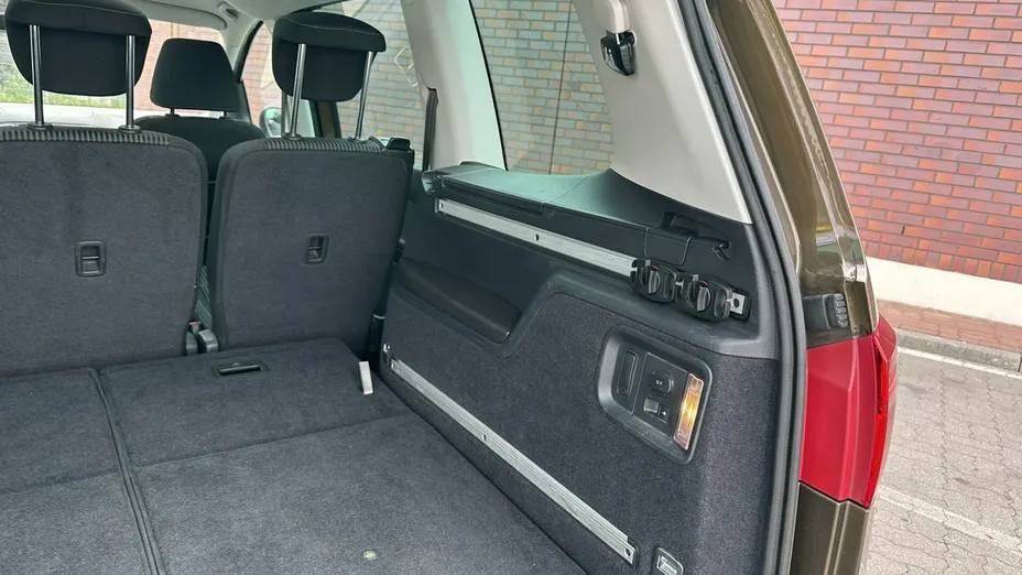 SEAT Alhambra -