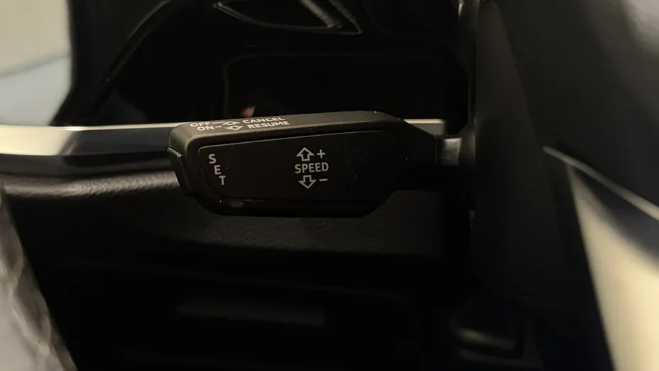 AUDI Q3 -