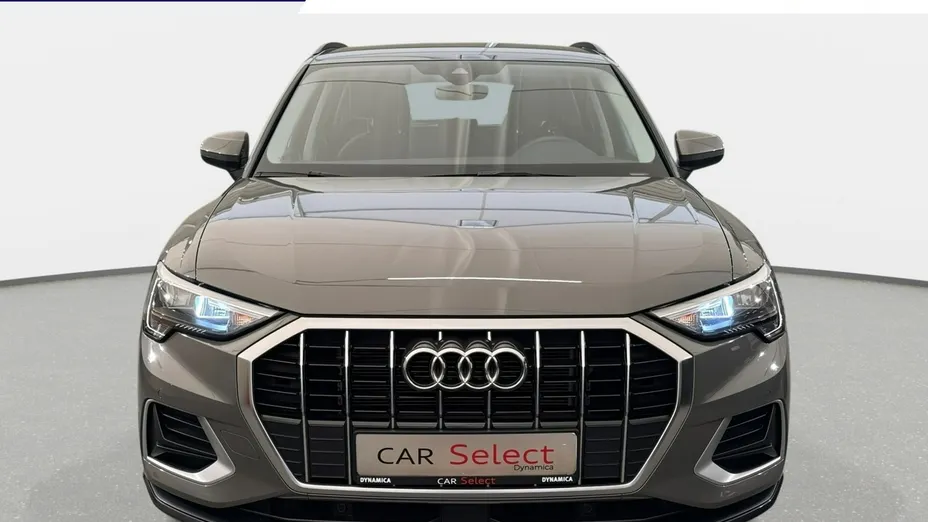 AUDI Q3 -