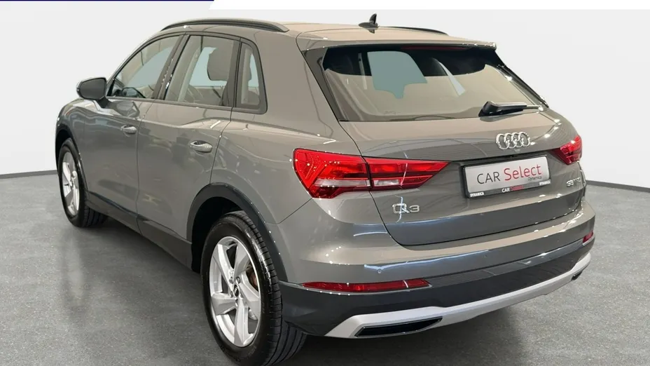 AUDI Q3 -