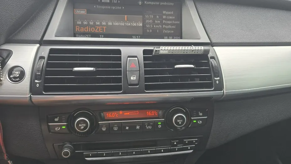 BMW X6 -