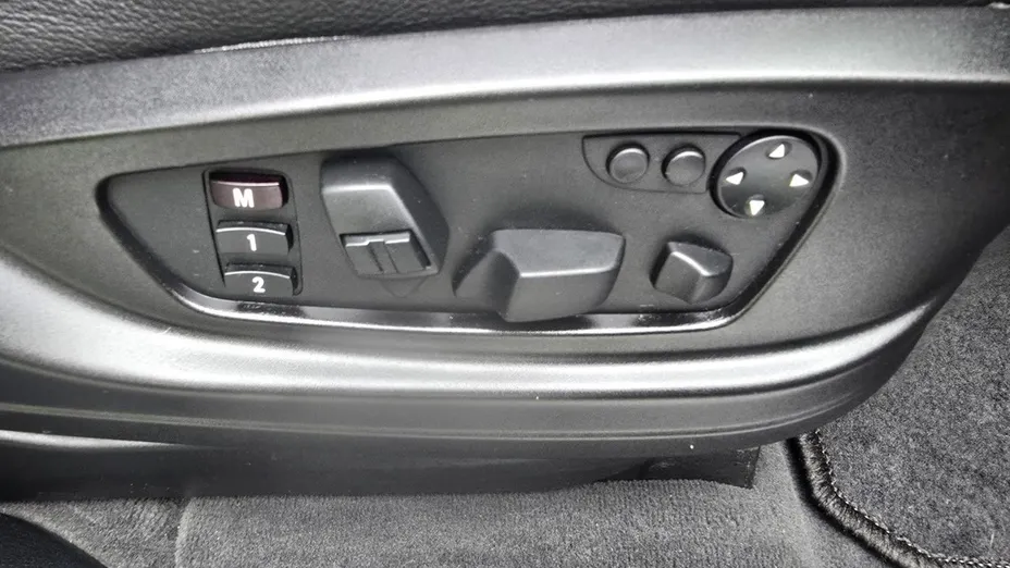 BMW X6 -