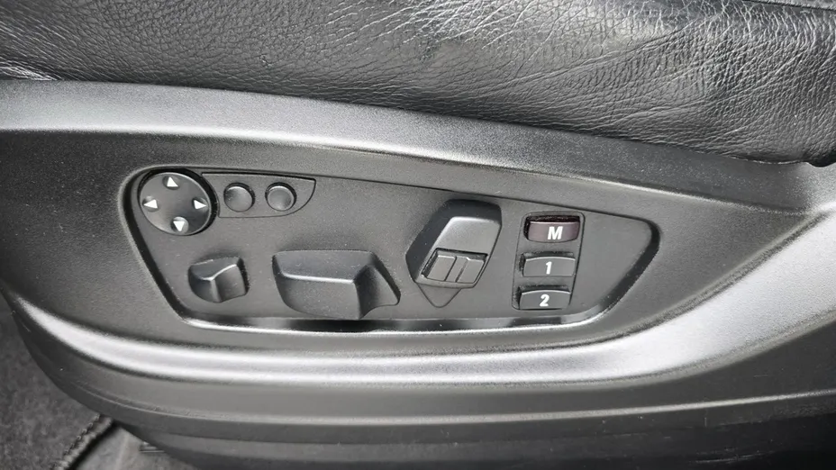 BMW X6 -