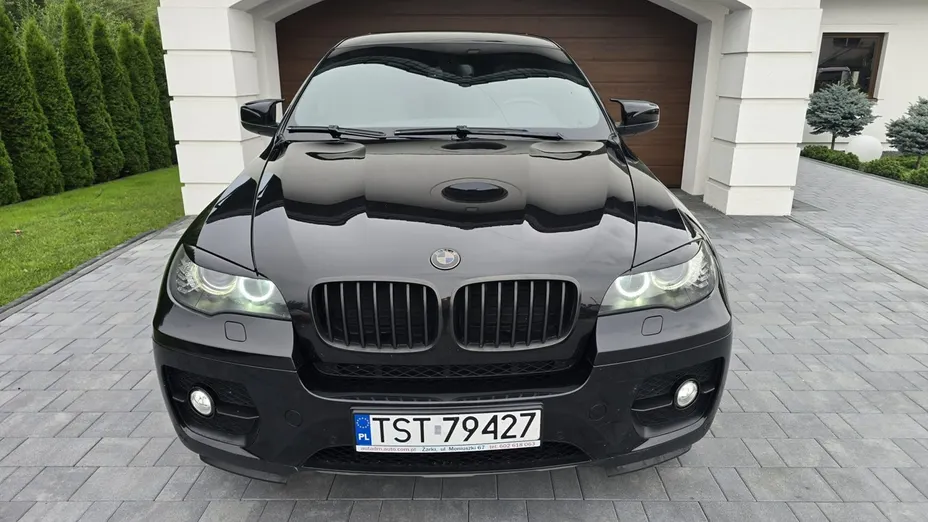 BMW X6 -