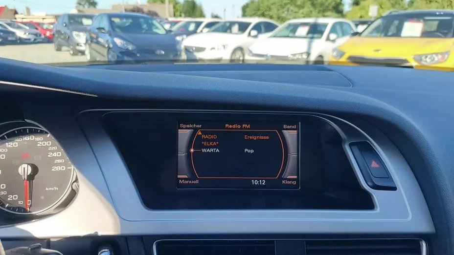 AUDI A4 -