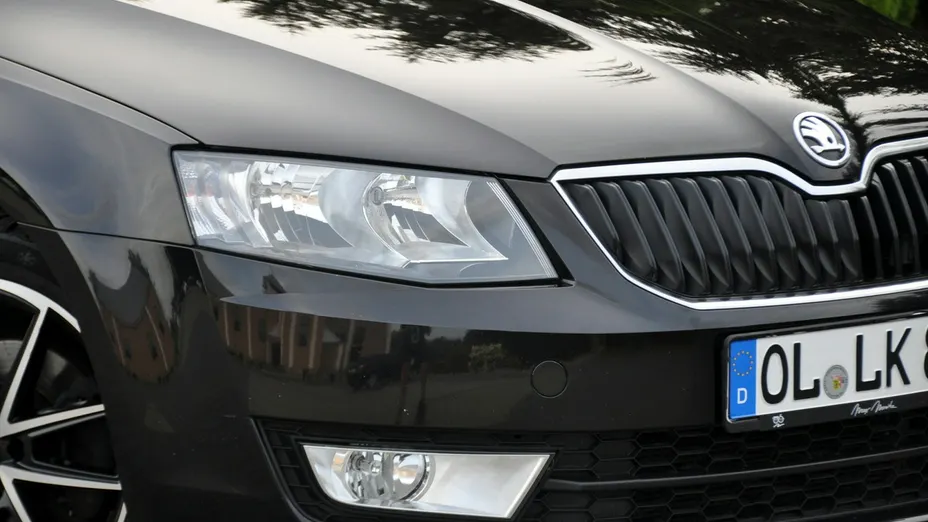 SKODA Octavia -